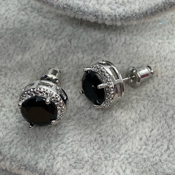 Gold Plated Black Crystal Stud Earrings - Picture 2 of 4